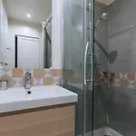 Luminous Parisian-style 1bd Apartmentbelleville 巴黎