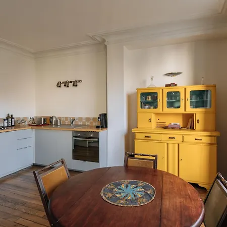 Luminous Parisian-style 1bd Apartmentbelleville 公寓 巴黎