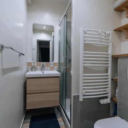 Luminous Parisian-style 1bd Apartmentbelleville *
