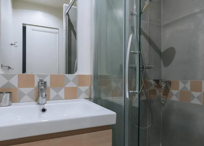 Luminous Parisian-style 1bd Apartmentbelleville * 파리