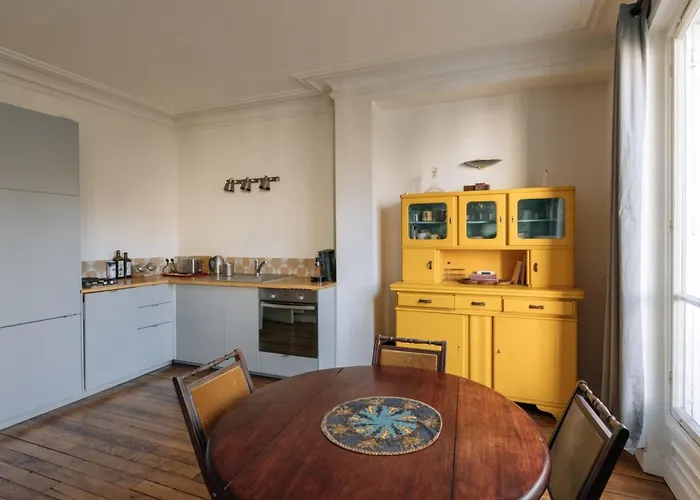 아파트 Luminous Parisian-style 1bd Apartmentbelleville